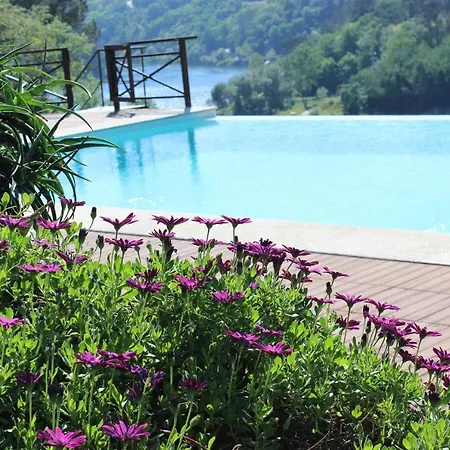 Hébergement de vacances Bouça Drigues Casa Antiga De Pedra Com Piscina E Vista Rio Amarante